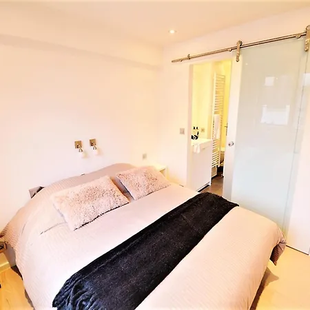 Penthouse In Near The Apartamento